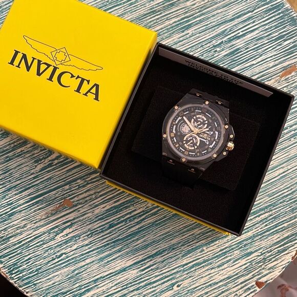 Invicta Men’s #48807 Racing Black Watch - Picture 1 of 9